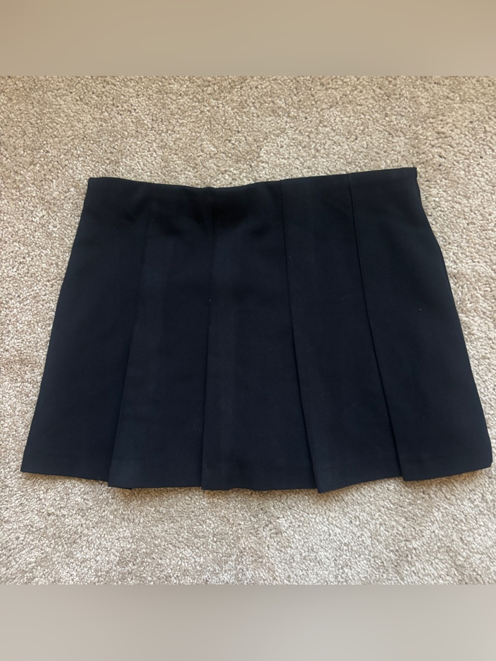 NWOT Abercrombie Pleated Skort in Black